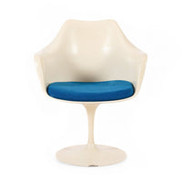 Original Fiberglass Tulip Arm Chair by Eero Saarinen for Knoll 1970s