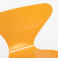 Yellow Danish Modern Dining Chair Series 7 by Arne Jacobsen for Fritz Hansen