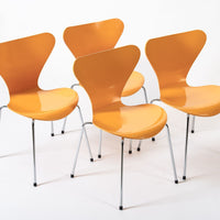 Danish Modern Dining Chairs Series 7 by Arne Jacobsen for Fritz Hansen