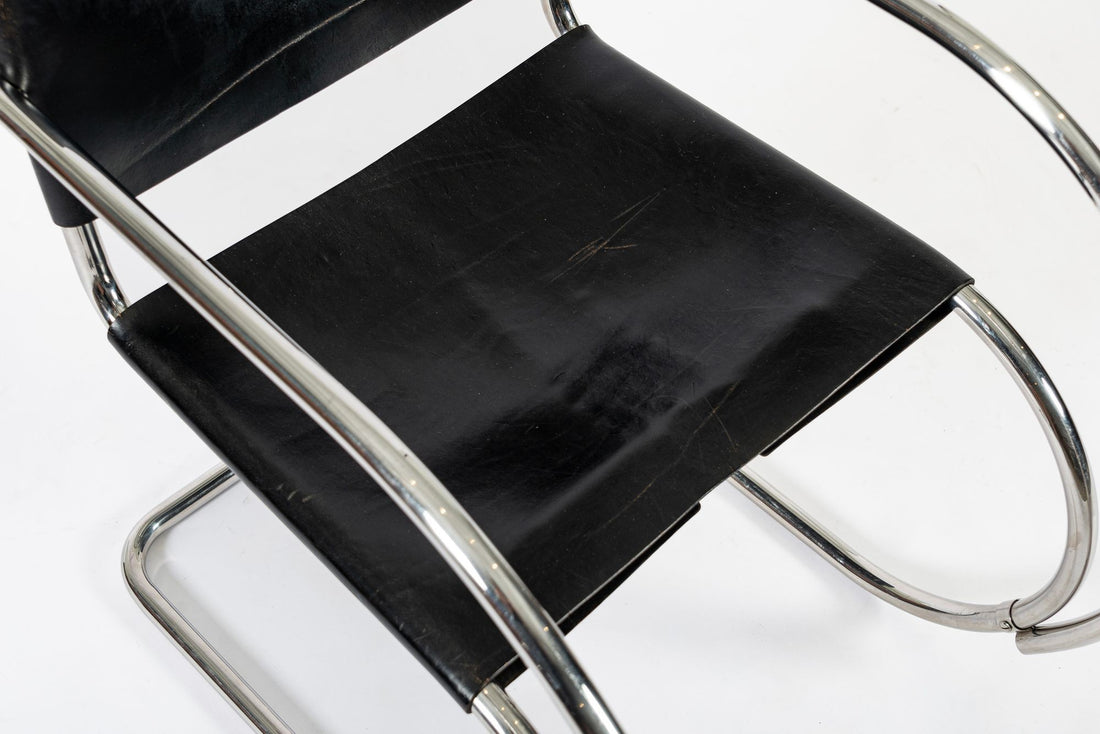 Bauhaus MR 20 Black Leather Arm Chairs by Mies van der Rohe for Knoll, 1979