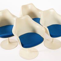 Original Fiberglass Tulip Arm Chairs by Eero Saarinen for Knoll 1970s