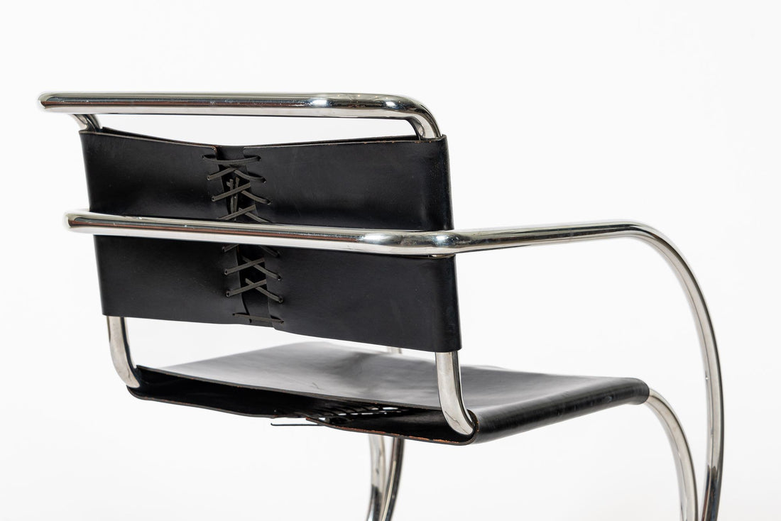 Bauhaus MR 20 Black Leather Arm Chairs by Mies van der Rohe for Knoll, 1979