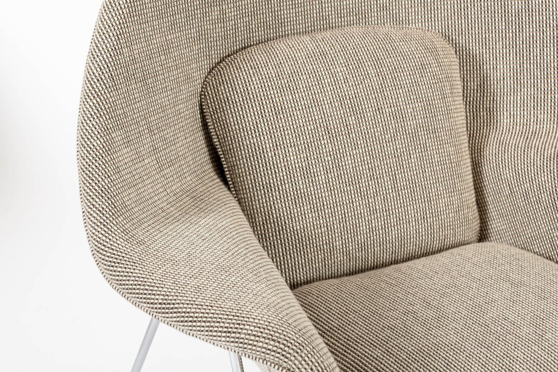Early Restored Mid Century Tan Womb Lounge Chair by Saarinen for Knoll, Multiples/Custom Available