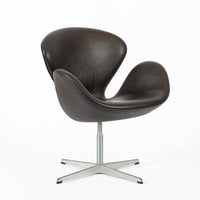 Mid Century Danish Modern Brown Swan Chair by Arne Jacobsen for Fritz Hansen