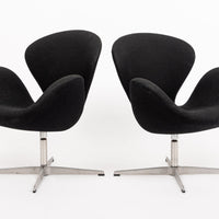 Mid Century Danish Black Swan Chairs by Arne Jacobsen for Fritz Hansen