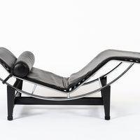 Cassina LC4 Black Leather Chaise Lounge Chair by Le Corbusier 1991