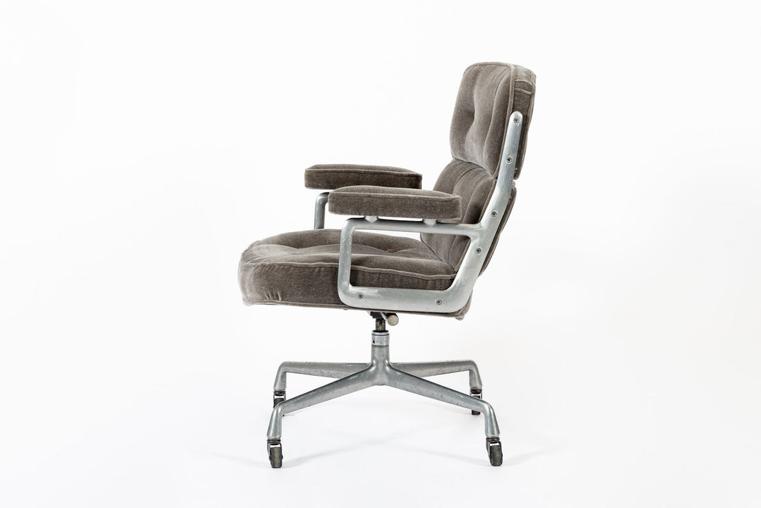 Vintage Eames Time Life Gray Velvet Office Chair Herman Miller 1978