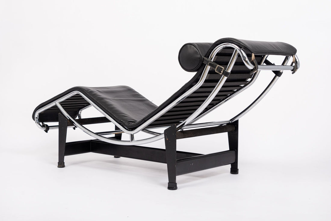 Cassina Black Leather LC4 Chaise Lounge Chair by Le Corbusier