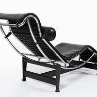 Cassina LC4 Black Leather Chaise Lounge Chair by Le Corbusier 1991