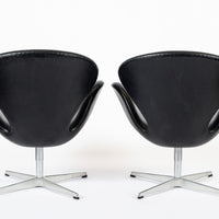 Mid Century Danish Black Leather Swan Chairs by Arne Jacobsen for Fritz Hansen