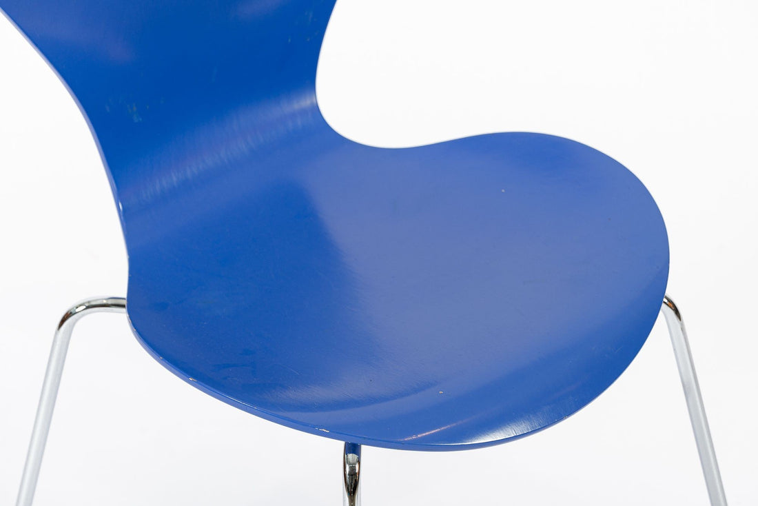 Danish Modern Dining Chairs Series 7 by Arne Jacobsen for Fritz Hansen