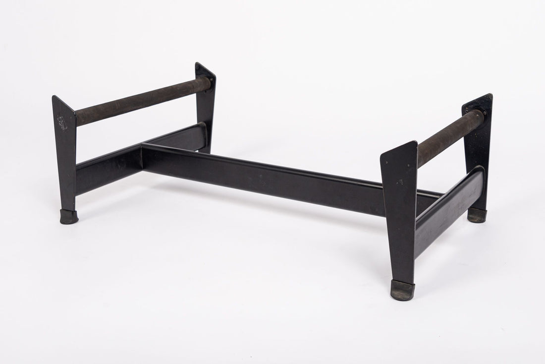 Cassina Black Leather LC4 Chaise Lounge Chair by Le Corbusier