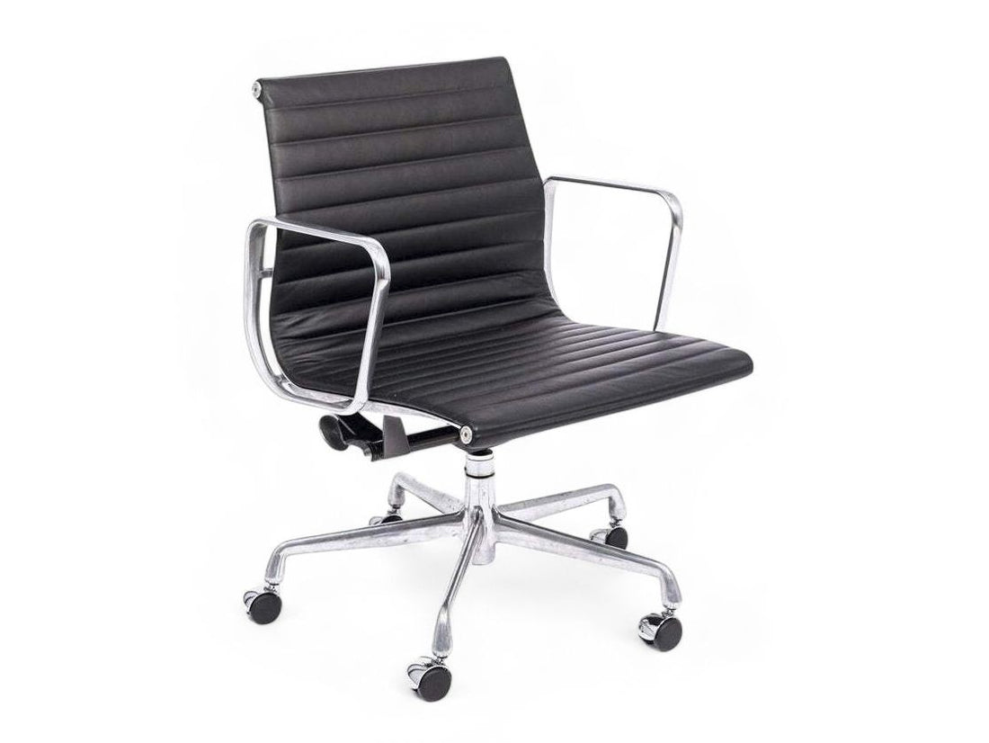 Eames Herman Miller Black Leather Office Chair Thin Pad Aluminum Group