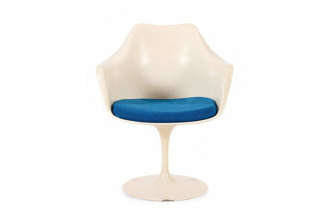 Original Fiberglass Tulip Arm Chair by Eero Saarinen for Knoll 1970s