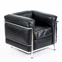 Authentic Cassina LC2 Black Leather Petit Lounge Chair by Le Corbusier, 4x Avail