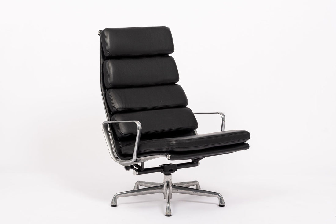 Eames Herman Miller Black Leather Soft Pad Office Lounge Chair