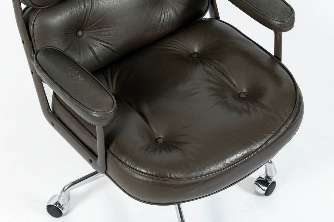 Eames Time Life Executive Lobby Chair for Herman Miller, Dark Gray Leather Office Desk Chair, 1988