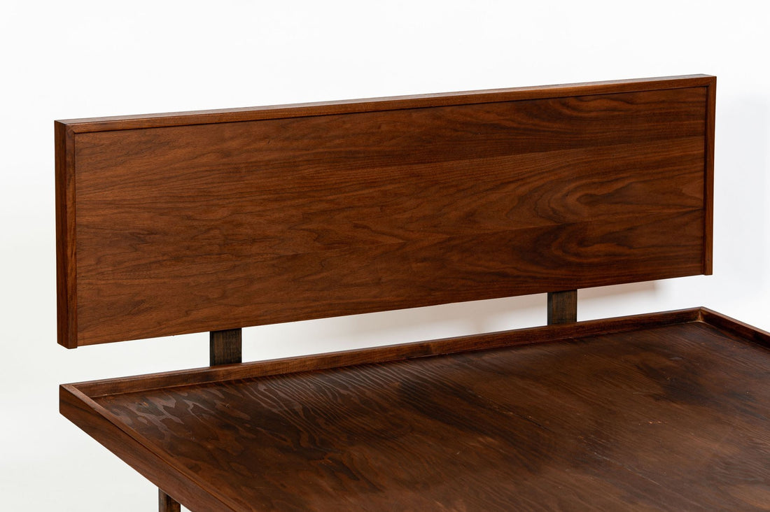 Vintage Mid-Century Walnut Wood Platform Bed by Richard Artschwager (attr.) 1950s