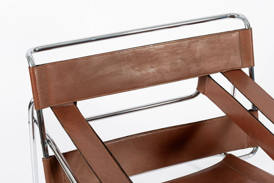 Mid Century Brown Wassily Lounge Chair by Marcel Breuer