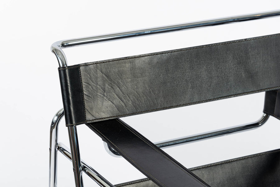 Mid Century Black Leather Wassily Arm Chairs by Marcel Breuer for Knoll, 1960s