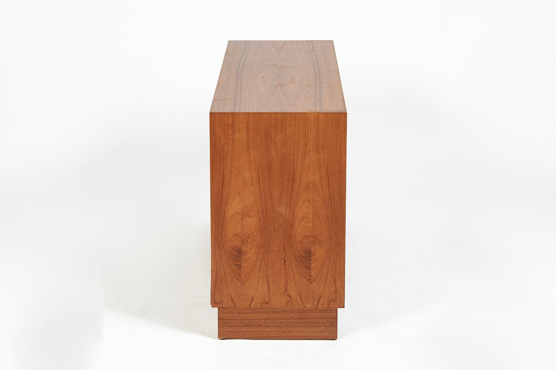Danish Mid-Century Modern Teak 6-Drawer Dresser or Chest, 1960s