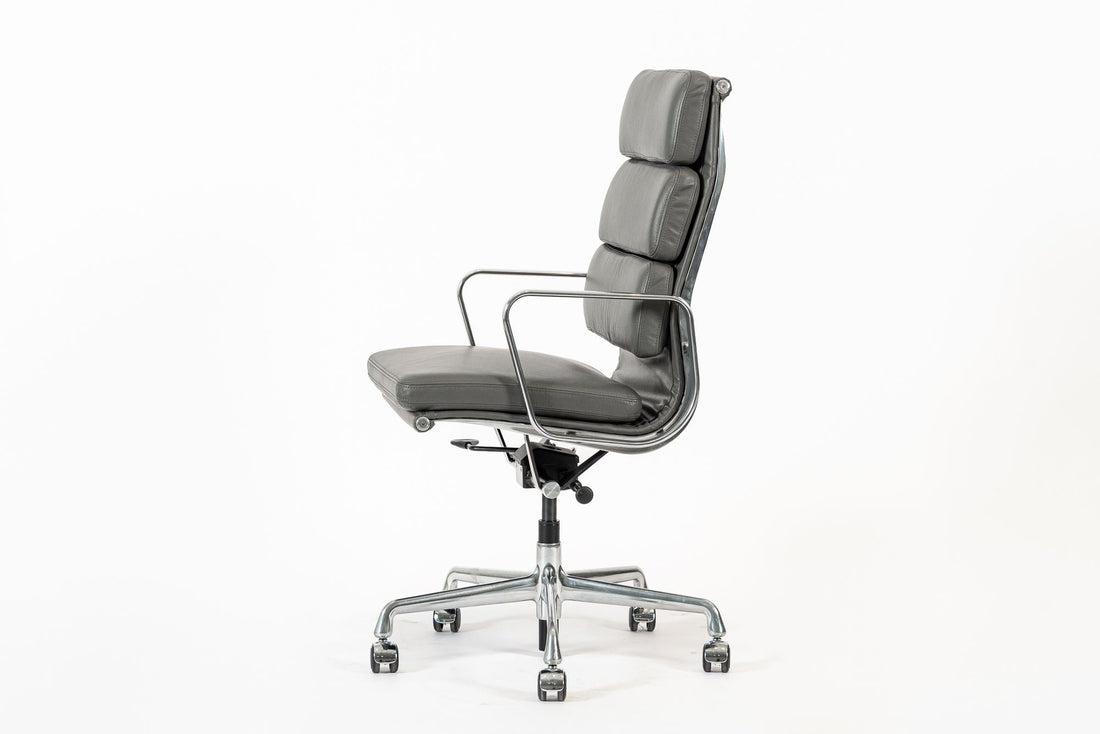 Herman Miller Eames Aluminum Group Tall Gray Leather Office Chair Soft Pad