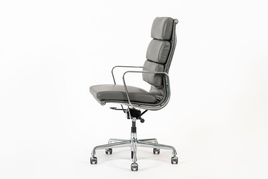 Herman Miller Eames Aluminum Group Tall Gray Leather Office Chair Soft Pad