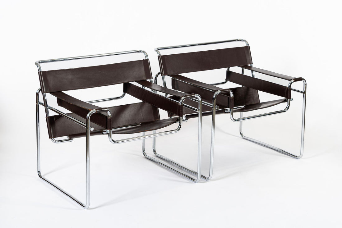 Mid Century Dark Brown Leather Wassily Arm Chairs by Marcel Breuer for Knoll, Signed, 1960s