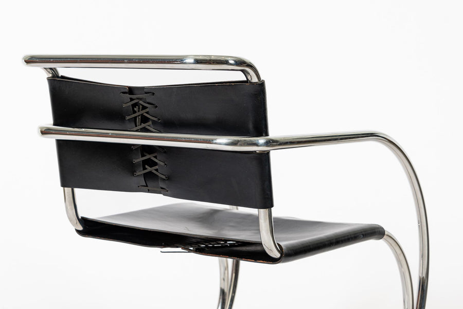 Bauhaus MR 20 Black Leather Arm Chairs by Mies van der Rohe for Knoll, 1979