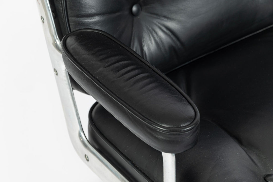 Eames Time Life Executive Lobby Chair Herman Miller Black Leather Office Chair