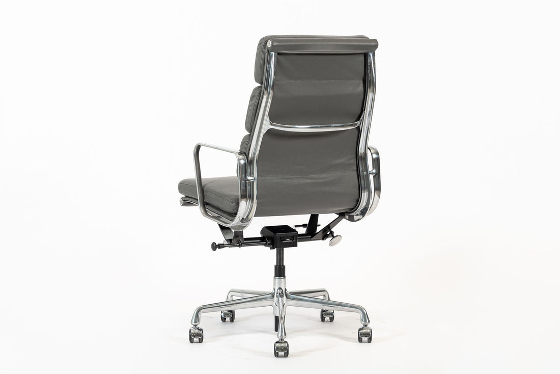 Herman Miller Eames Aluminum Group Tall Gray Leather Office Chair Soft Pad