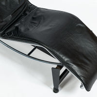 Cassina LC4 Black Leather Chaise Lounge Chair by Le Corbusier 1981