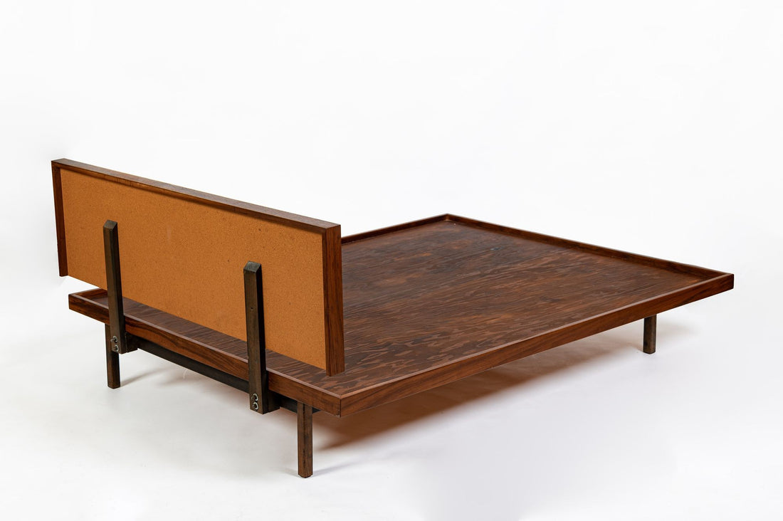 Vintage Mid-Century Walnut Wood Platform Bed by Richard Artschwager (attr.) 1950s