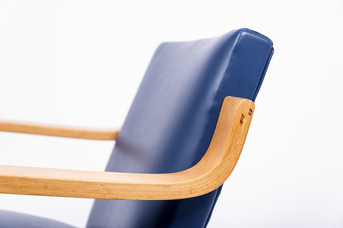 Bauhaus 402 Blue Arm Chair by Alvar Aalto, Made in Finland, 1930s