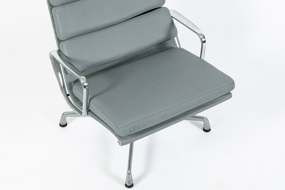 Eames Soft Pad Recliner with Ottoman for Herman Miller, Gray Leather Aluminum Group