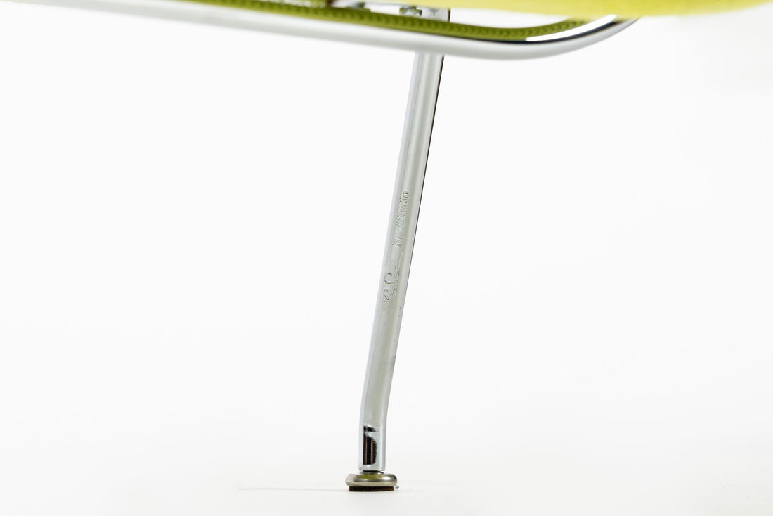 Early Restored Mid Century Green Womb Lounge Chair by Saarinen for Knoll, Multiples/Custom Available