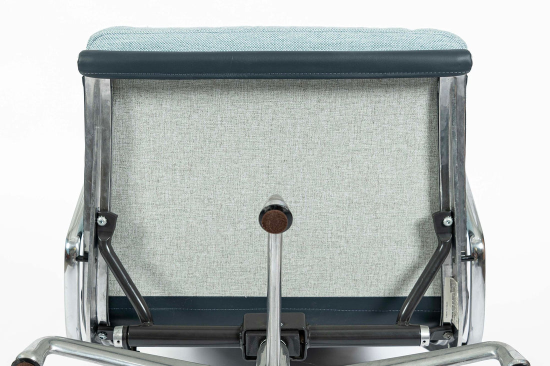Eames Soft Pad Recliner for Herman Miller, Blue Gray Aluminum Group Lounge Chair