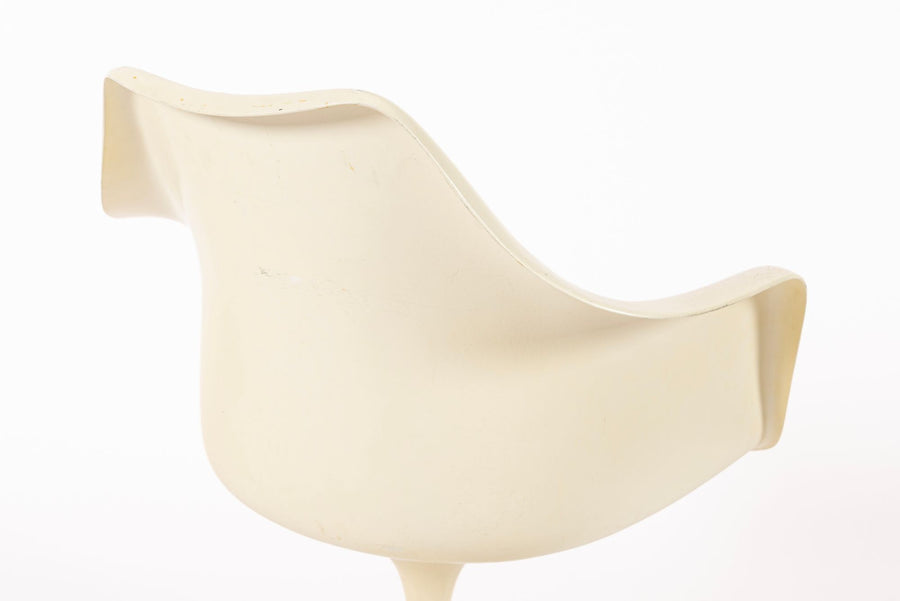 Original Fiberglass Tulip Arm Chairs by Eero Saarinen for Knoll 1970s