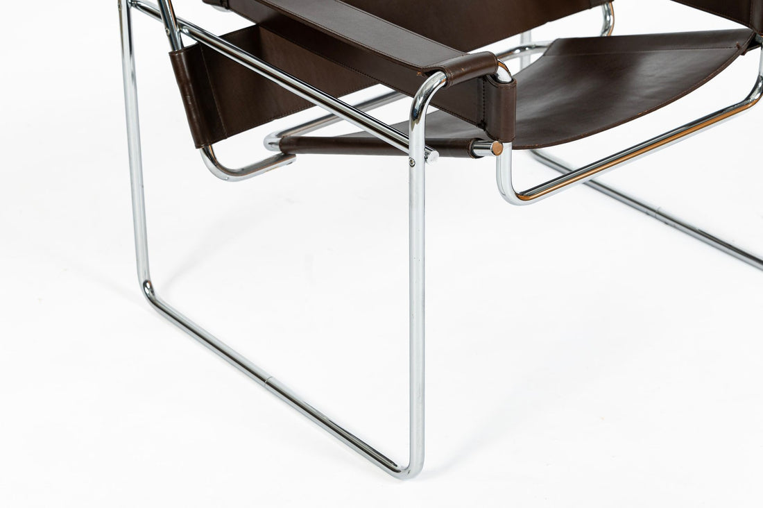 Mid Century Brown Wassily Chair by Marcel Breuer for Stendig 1960s, 2 Available