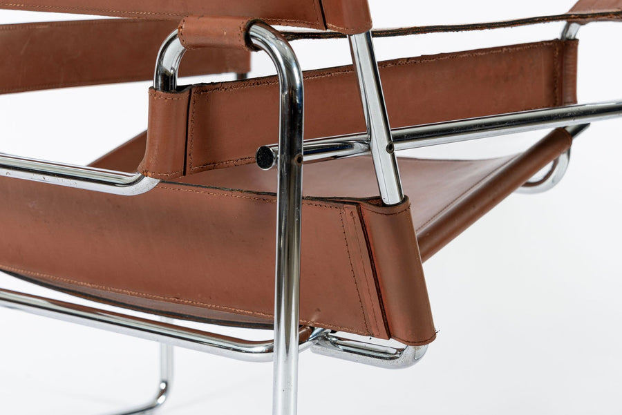 Mid Century Brown Wassily Lounge Chair by Marcel Breuer