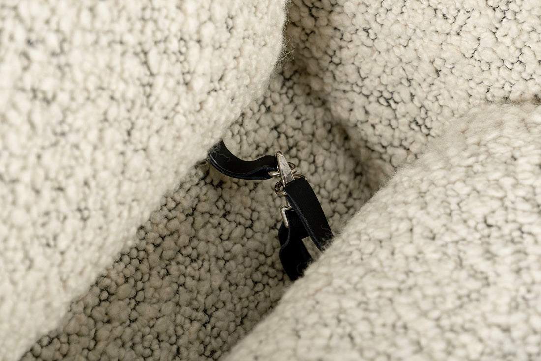 Early Restored Mid Century Ivory Wool Womb Chair by Saarinen for Knoll, Multiples/Custom Avail