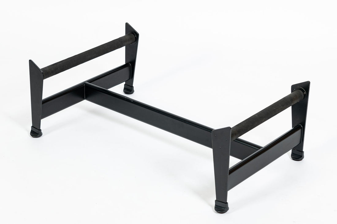 Cassina LC4 Black Leather Chaise Lounge Chair by Le Corbusier 1994