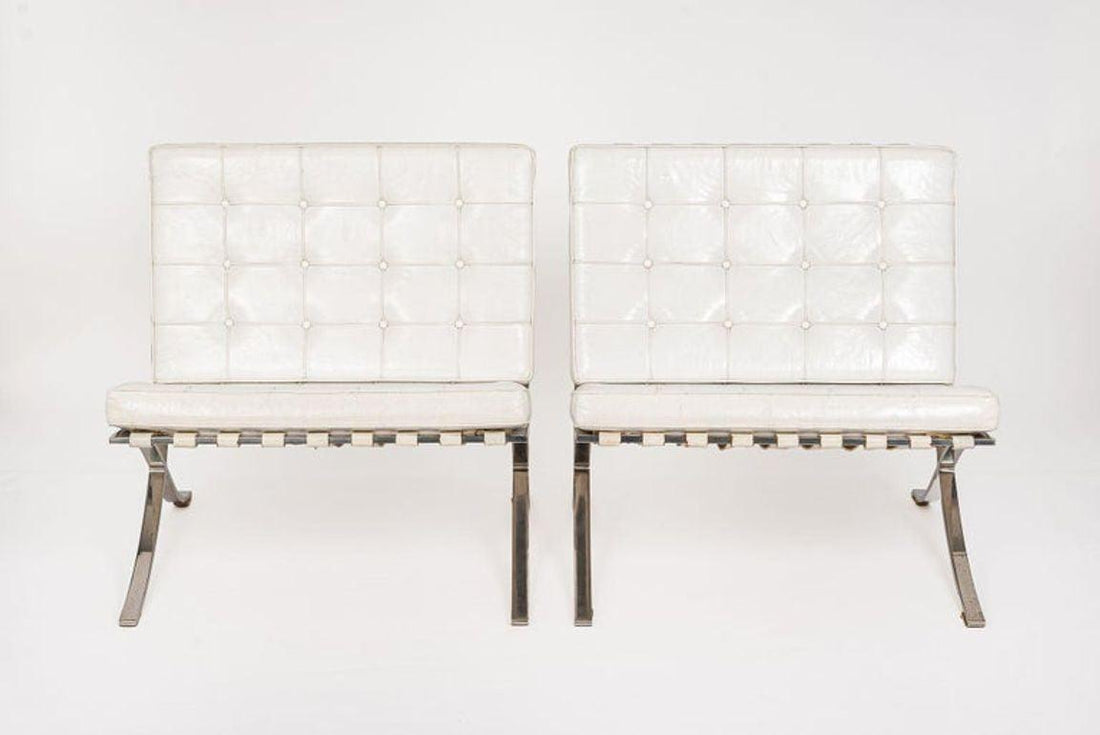 Mid Century White Barcelona Chairs by Mies van der Rohe for Knoll, 1970s