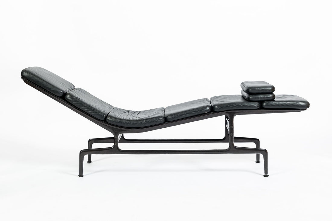 Vintage Mid-Century Eames ES106 “Billy Wilder” Chaise Lounge for Herman Miller