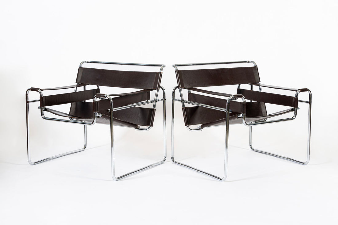 Mid Century Dark Brown Leather Wassily Arm Chairs by Marcel Breuer for Knoll, Signed, 1960s