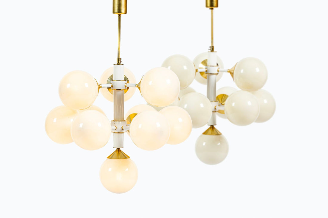 Pair of Mid-Century Modern Sputnik Chandeliers by Szarvasi, Hungary 1970s, 3x Avail