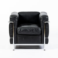 Authentic Cassina LC2 Black Leather Petit Lounge Chair by Le Corbusier, 4x Avail