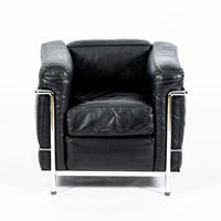 Authentic Cassina LC2 Black Leather Petit Lounge Chair by Le Corbusier, 4x Avail