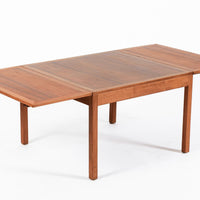 Mid Century Danish Extendable Teak Wood Coffee Table no. 5362 by Borge Mogensen