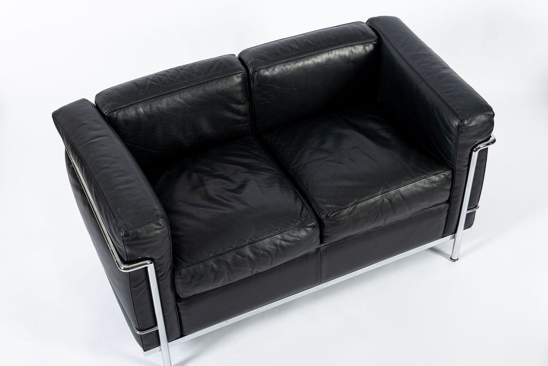 Authentic Cassina LC2 Black Leather Two-Seat Sofa by Le Corbusier 1994
